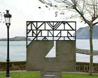Benito Barruetaren omenezko monumentua